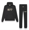 FEAR OF GOD ESSENTIALS 1977 SET 'IRON'