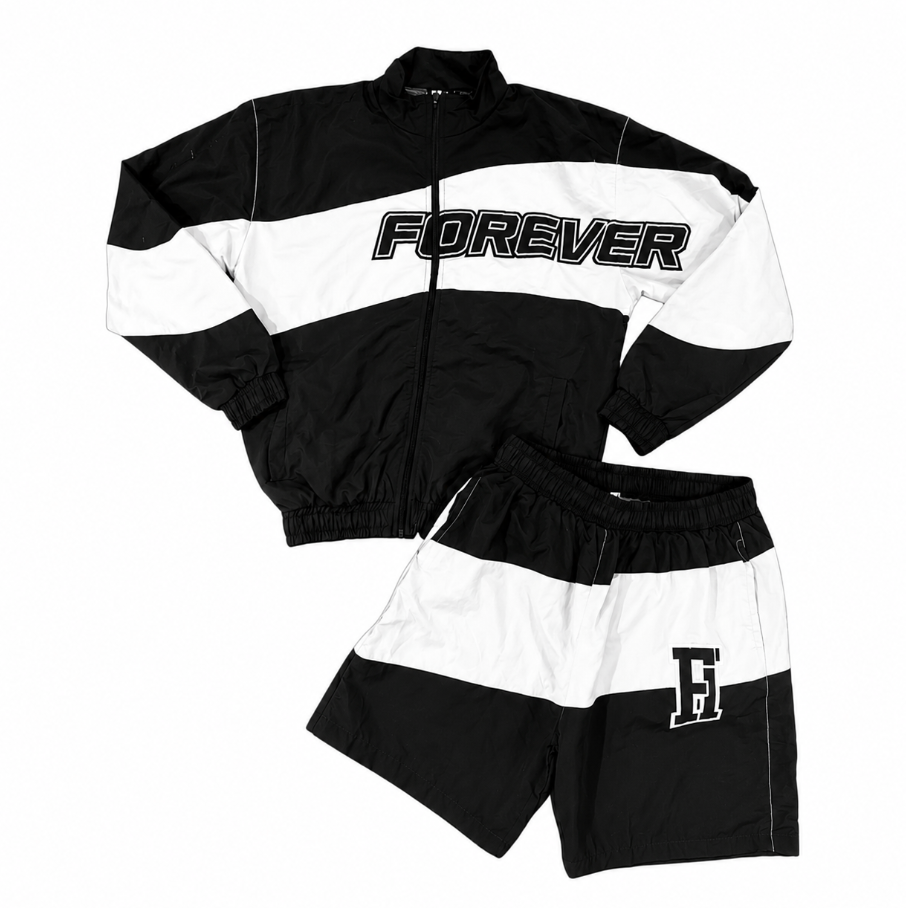 FOREVER HUNGRY WHITE SHORTS SET
