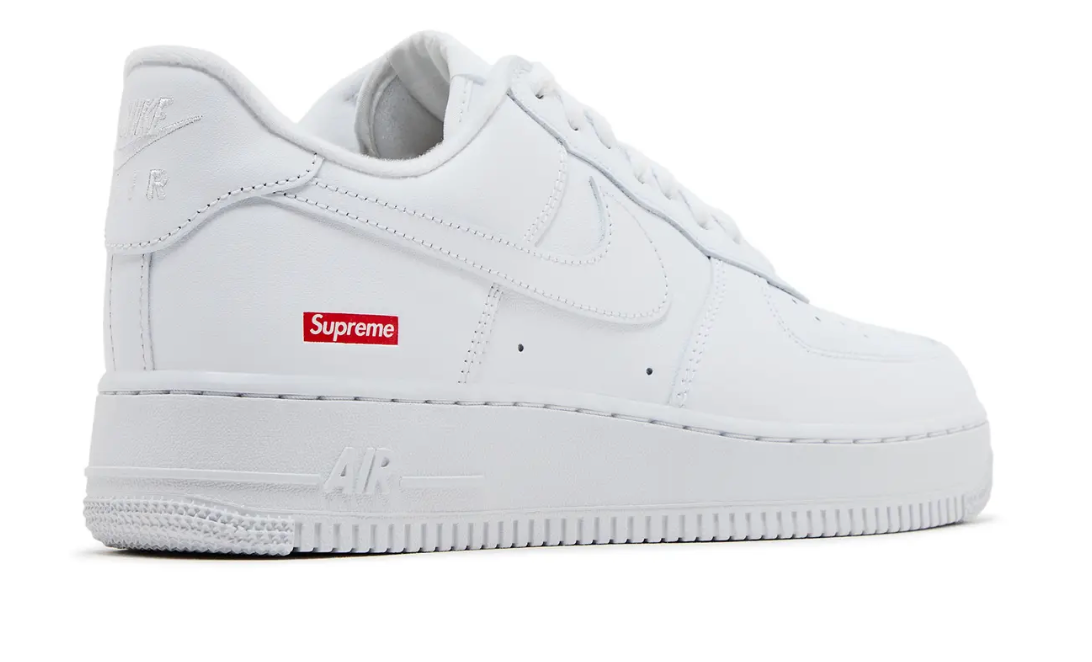 SUPREME x AIR FORCE 1 LOW WHITE