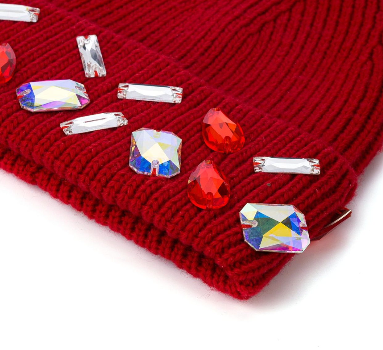 LOUIS CROWN RED MOSAIC BEANIE